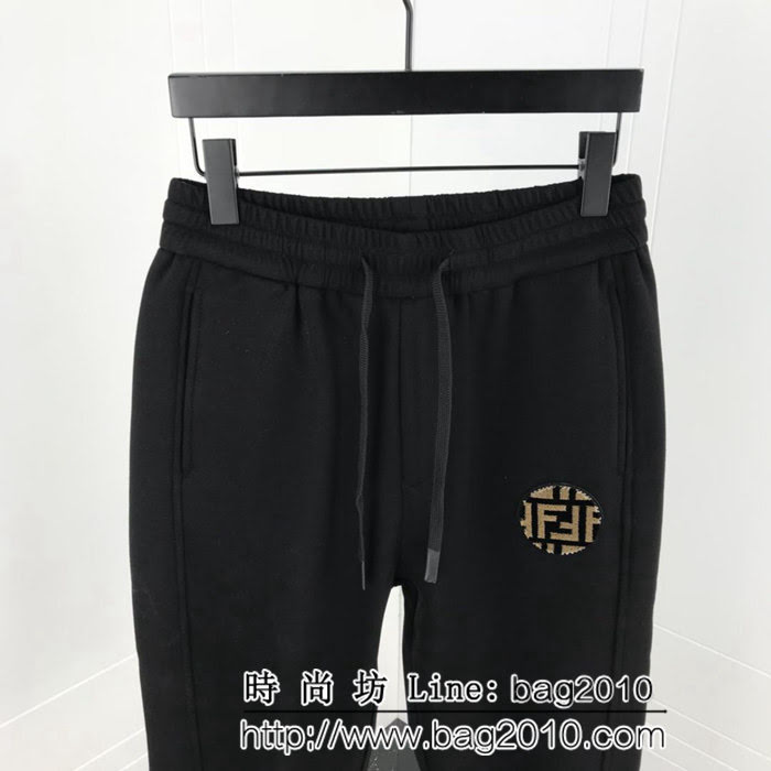 FENDI芬迪 18ss秋冬新款長褲 定制刺繡絨面LOGO 褲腳魔術貼膠板LOGO 定制精梳棉螺紋面料 高版本情侶款 ydi2425